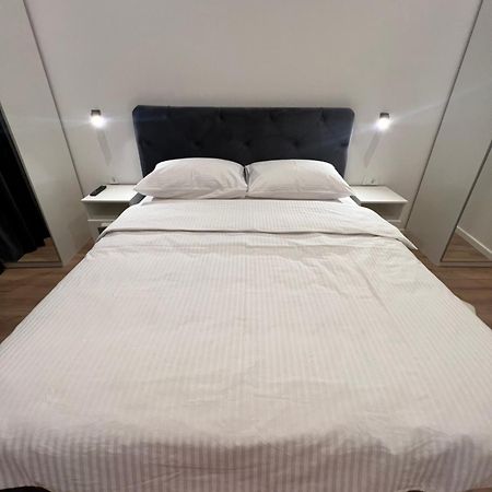 Studio Apartman Luka ซาเกร็บ ภายนอก รูปภาพ